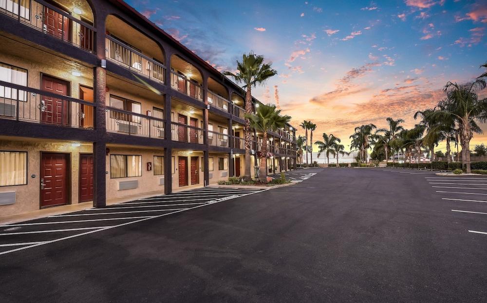 Red Roof Inn Stockton Exterior photo